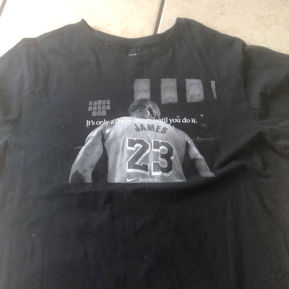 LeBron James Nike Shirt